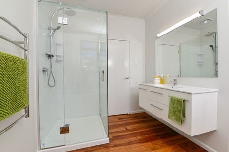 Photo of property in 15 Darley Street, Maeroa, Hamilton, 3200