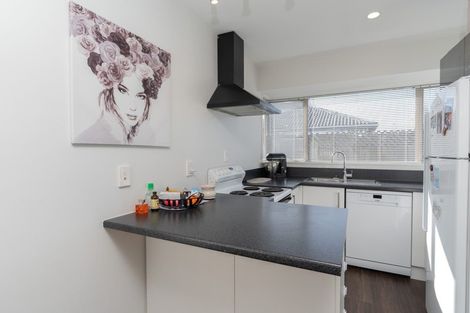 Photo of property in 3/77 Fairfield Avenue, Addington, Christchurch, 8024