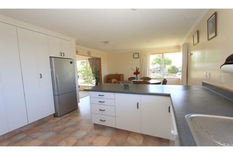 Photo of property in 33 Karina Crescent, Redwoodtown, Blenheim, 7201
