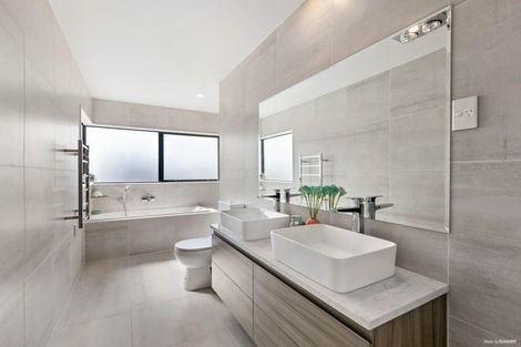 Photo of property in 19 Pinefield Road, Whenuapai, Auckland, 0618