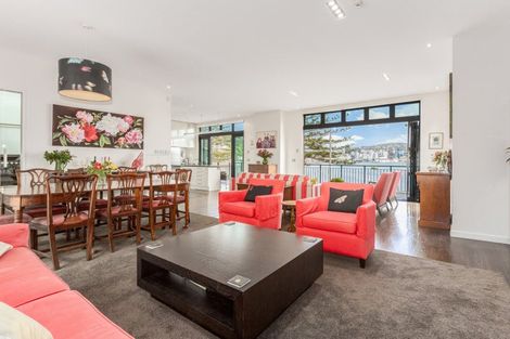 Photo of property in 286 Oriental Parade, Oriental Bay, Wellington, 6011