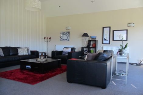 Photo of property in 37g Young Lane, Clyde, Alexandra, 9391