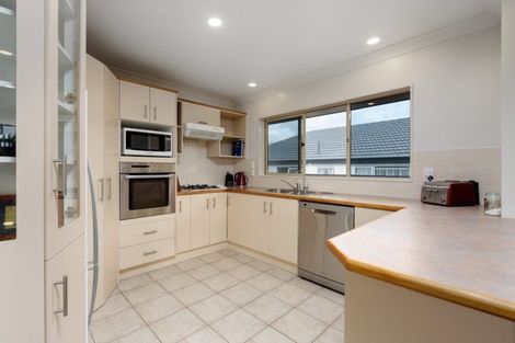 Photo of property in 54 Fairview Place, Te Puke, 3119
