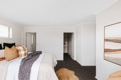 Photo of property in 10 Fearnley Grove, Pyes Pa, Tauranga, 3112