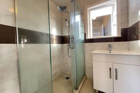 Photo of property in 62 Megan Avenue, Pakuranga Heights, Auckland, 2010