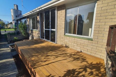 Photo of property in 2 Browns Avenue, Waimate, 7924