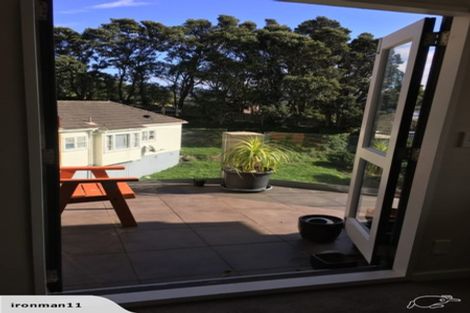 Photo of property in 101a Tannadyce Street, Strathmore Park, Wellington, 6022