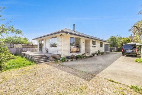 Photo of property in 30 Feary Crescent, Takaka, 7110
