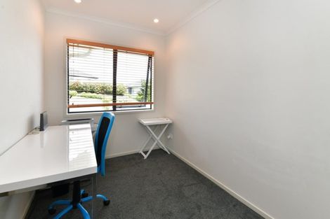 Photo of property in 21 Discovery Drive, Gulf Harbour, Whangaparaoa, 0930