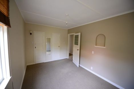 Photo of property in 65 Havelock Road, Havelock North, 4130