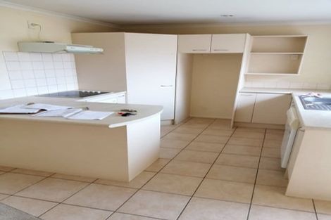 Photo of property in 47 Robin Brooke Drive, Flat Bush, Auckland, 2019