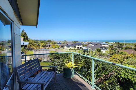 Photo of property in 15 Nolan Crescent, Karoro, Greymouth, 7805