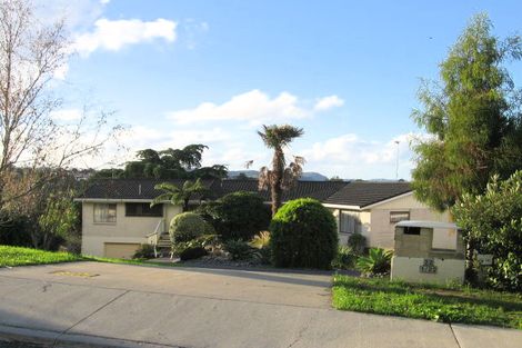 Photo of property in 20 Tawhana Crescent, Red Beach, 0932