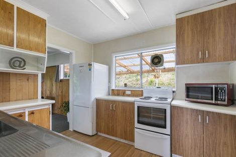 Photo of property in 41 Petrie Street, Wainuiomata, Lower Hutt, 5014
