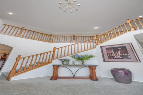 Photo of property in 19 Belleaire Court, West Harbour, Auckland, 0618