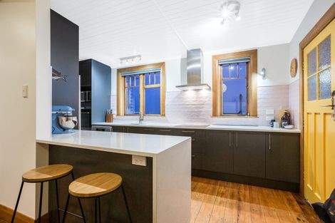 Photo of property in 4b Bay Drive, Titahi Bay, Porirua, 5022