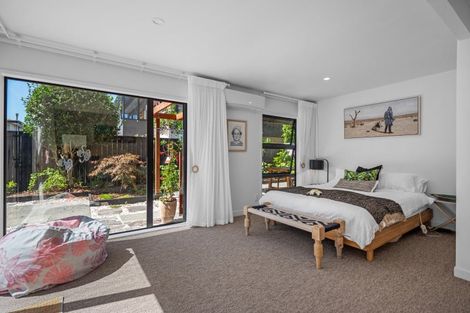 Photo of property in 2/21 Hauraki Road, Hauraki, Auckland, 0622