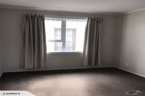 Photo of property in 2/22 Holly Road, St Albans, Christchurch, 8014