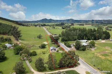 Photo of property in 806 Outram-mosgiel Road, Riverside, Outram, 9073