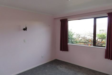 Photo of property in 2 Kirkcaldy Street, Petone, Lower Hutt, 5012
