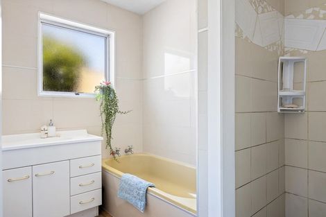 Photo of property in 26 Jenkins Avenue, Redwood, Christchurch, 8051