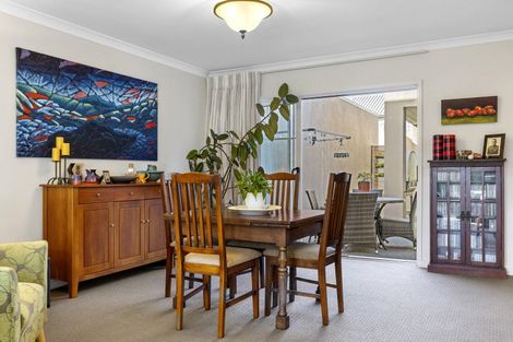 Photo of property in 47 Chateau Crescent, Rangatira Park, Taupo, 3330