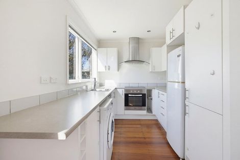 Photo of property in 3/139 Queens Drive, Lyall Bay, Wellington, 6022