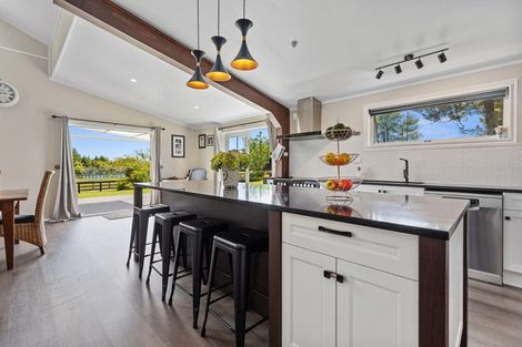 Photo of property in 5 Sarona Park Drive, Omanawa, Tauranga, 3171