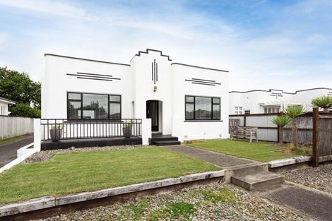 Photo of property in 23 Guy Avenue, Takaro, Palmerston North, 4410