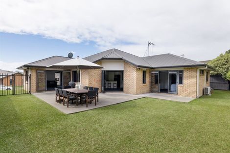 Photo of property in 10 Everton Place, Grandview Heights, Hamilton, 3200