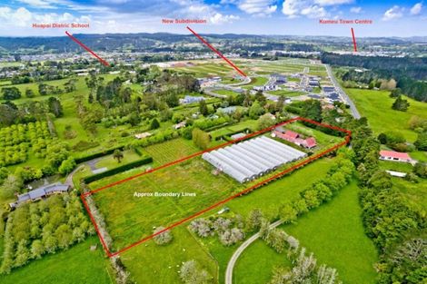 Photo of property in 108 Station Road, Kumeu, 0891