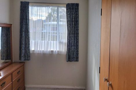 Photo of property in 2/69 Waddington Drive, Naenae, Lower Hutt, 5011