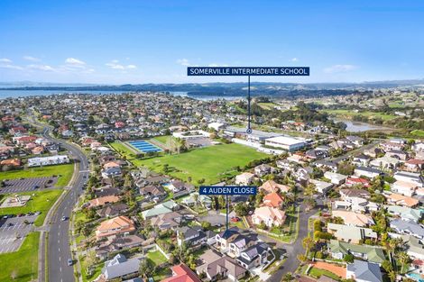 Photo of property in 4 Auden Close, Somerville, Auckland, 2014
