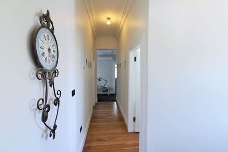 Photo of property in 16 Dalefield Road, Carterton, 5713