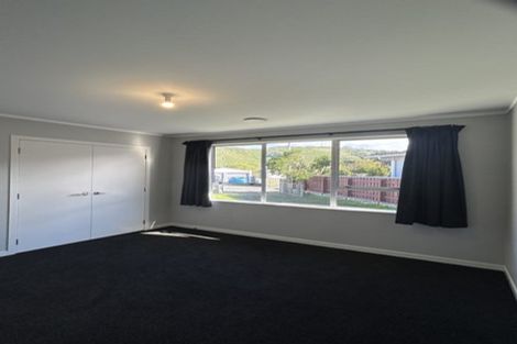 Photo of property in 271 Mitchell Street, Brooklyn, Wellington, 6021