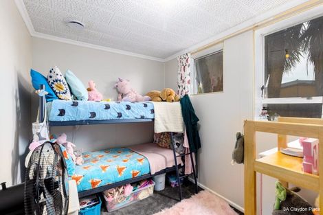 Photo of property in 3 Claydon Place, Dallington, Christchurch, 8061