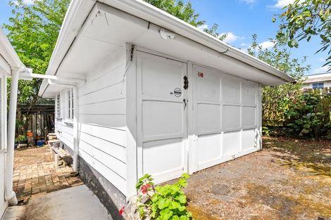 Photo of property in 12 Grey Street, Regent, Whangarei, 0112