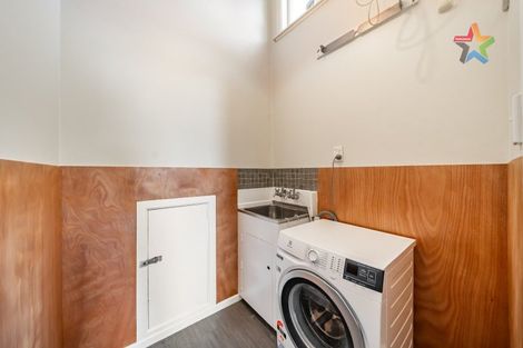 Photo of property in 21 Robson Street, Stokes Valley, Lower Hutt, 5019