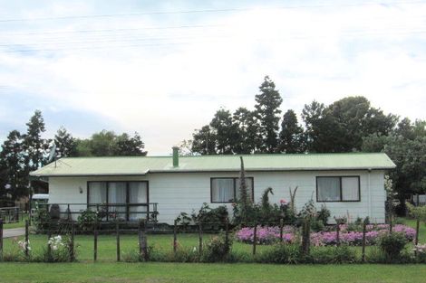 Photo of property in 8 Parkinson Street, Tolaga Bay, 4077