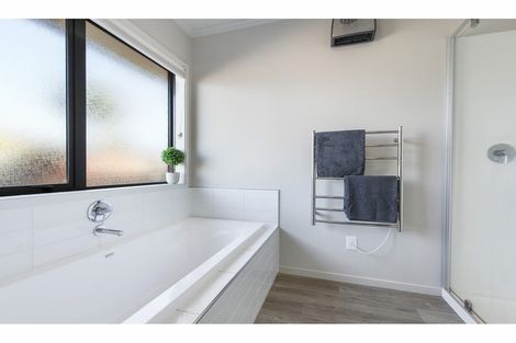 Photo of property in 142 Horndon Street, Darfield, 7510