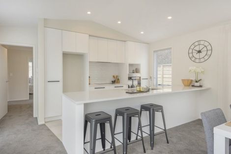 Photo of property in 6b Minchin Crescent, St Andrews, Hamilton, 3200