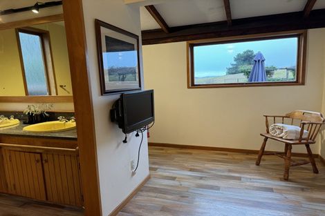 Photo of property in 280 Wanaka-mount Aspiring Road, Wanaka, 9382