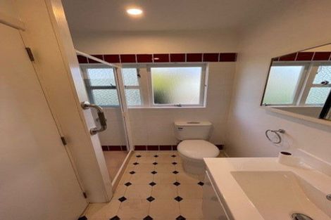 Photo of property in 1/4 Cecil Road, Milford, Auckland, 0620