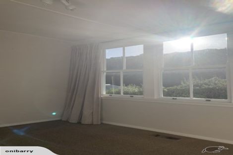 Photo of property in 7 Victory Avenue, Karori, Wellington, 6012