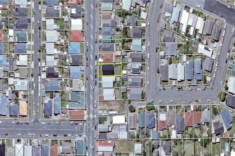 Photo of property in 137 Onepu Road, Lyall Bay, Wellington, 6022