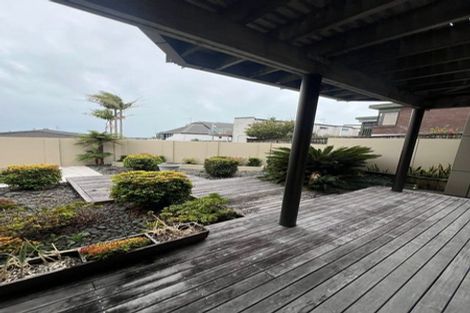 Photo of property in 1/15a Takutai Avenue, Bucklands Beach, Auckland, 2012