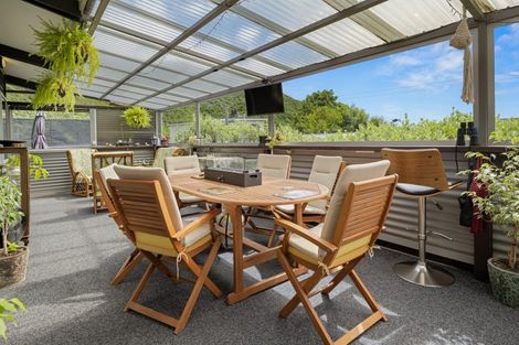 Photo of property in 14 Beach Road, Waikawa, Picton, 7220