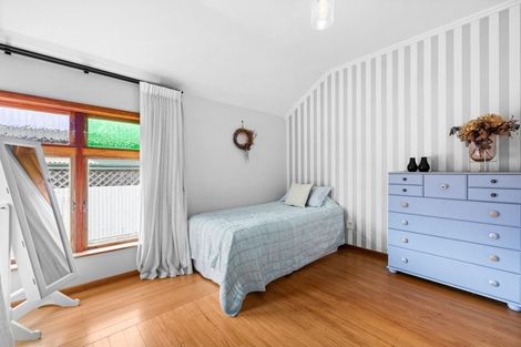 Photo of property in 52 Auckland Road, Greenmeadows, Napier, 4112