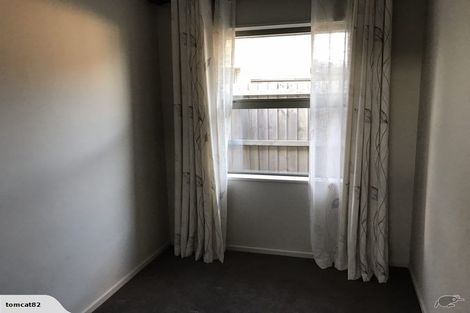 Photo of property in 16 Somerville Crescent, Aidanfield, Christchurch, 8025