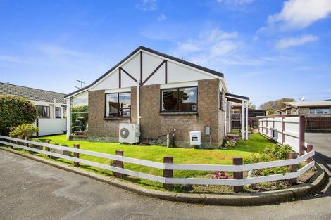 Photo of property in 4/787 Fergusson Drive, Elderslea, Upper Hutt, 5018